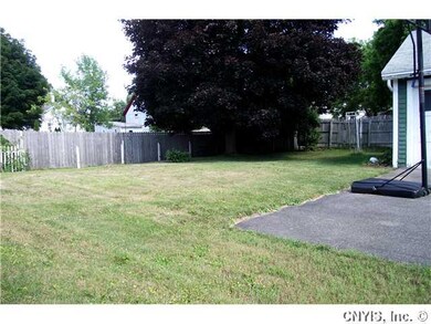 Land/Lot Spacious back yard