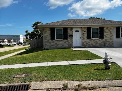 600 Vanderbilt Ln, Kenner, LA 70065 - photo 2