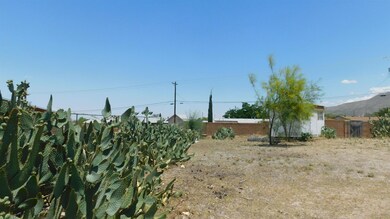 2505 Eastridge Dr unit 3, Alamogordo, NM 88310 - photo 3