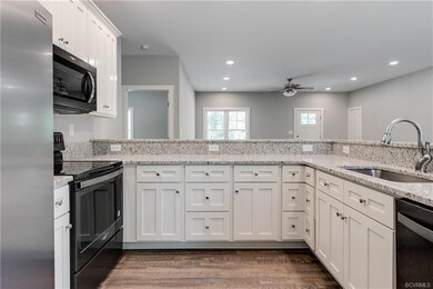 5261 Old Buckingham Rd, Powhatan, VA 23139 - photo 2