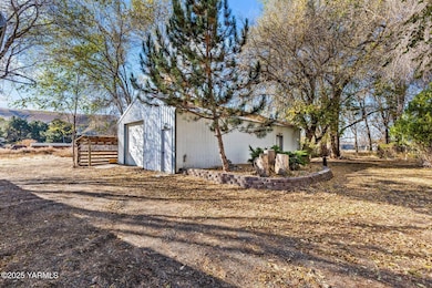 3508 Birchfield Rd, Moxee, WA 98936 - photo 5