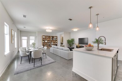 5714 Mccommas Blvd unit 104, Dallas, TX 75206 - photo 5