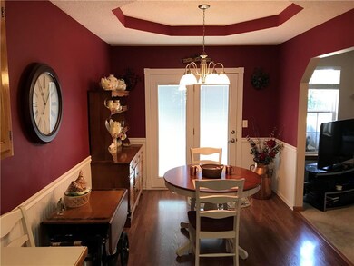 519 S Huntsman Blvd, Raymore, MO 64083 - photo 5