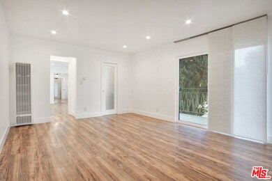 unlisted-address, Los Angeles, CA 90019 - photo 6