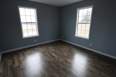 2824 Jock Rd, Bee Spring, KY 42207 - photo 7