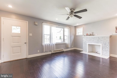 136 S 3rd St, Telford, PA 18969 - photo 2