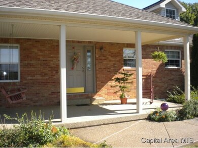 1391 Headen Rd, Jacksonville, IL 62650 - photo 2