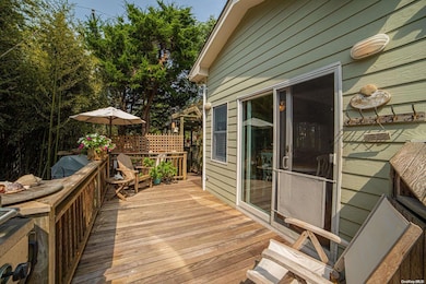 917 E End Walk, Bay Shore, NY 11706 - photo 7