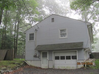 62 Kangaroo Ct, Bushkill, PA 18324 - photo 2