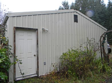 3880 exterior 008