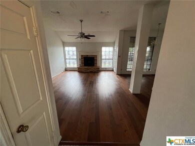 308 Eichelberger Dr, Copperas Cove, TX 76522 - photo 2