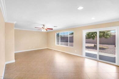 7 - Family Room