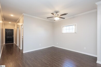 811 Camberwell Rd, Simpsonville, SC 29680 - photo 6