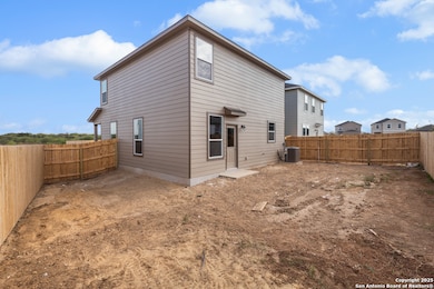 14411 Gopher Cove, Elmendorf, TX 78112 - photo 5