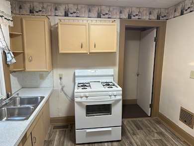 981 Davids St, Marion, OH 43302 - photo 7