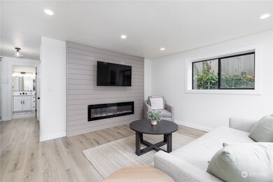 221 SW 154th St unit 1, Burien, WA 98166 - photo 2