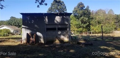 320 Swann Rd, Statesville, NC 28625 - photo 7