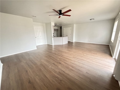 2839 Adrian Ave unit B, Springdale, AR 72764 - photo 5