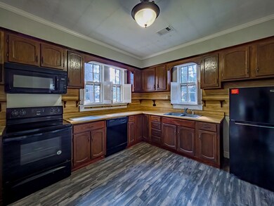 505 8th St W, Tifton, GA 31794 - photo 7