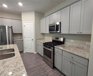 2088 Nuthatch Dr, Hoschton, GA 30548 - photo 5