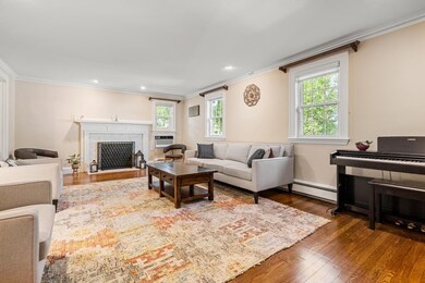 524 Parker St, Newton Center, MA 02459 - photo 5