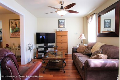 392 Thompson Ave, North Middletown, NJ 07748 - photo 4