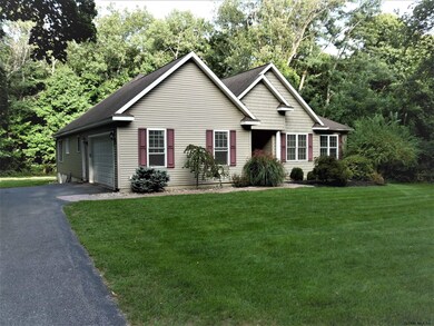 6 Baldwin Rd, Schenectady, NY 12302 - photo 2