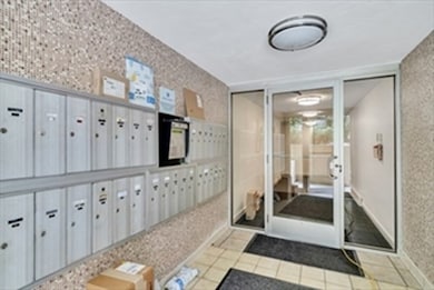 39 Englewood Ave unit 9, Brighton, MA 02135 - photo 2