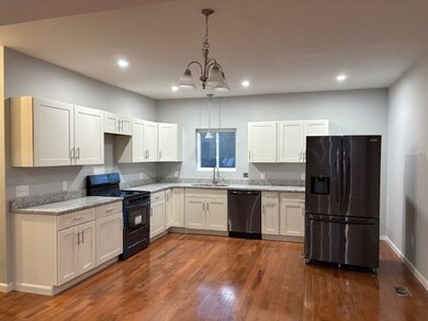 184 Avenue C unit 5, Woonsocket, RI 02895 - photo 3