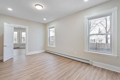 347 Spruce St unit 3, Manchester, NH 03103 - photo 5
