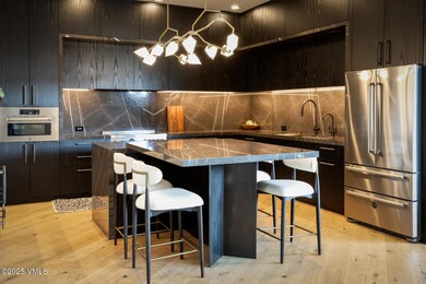 Riverwalk R201 MLS-2