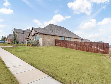 HUGE LOT!  Abuts green belt.