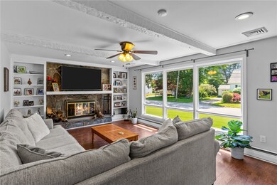 14 Kinnicutt Ave, Warren, RI 02885 - photo 4