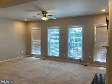 1688 White Oak Vista Dr, Silver Spring, MD 20904 - photo 7