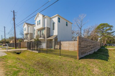7819 De Priest St, Houston, TX 77088 - photo 3