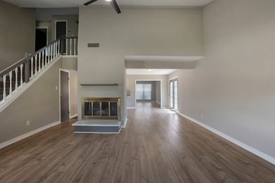 301 E Castle Harbour Dr, Friendswood, TX 77546 - photo 5