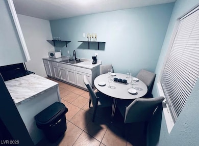 213 Jefferson Ave, Las Vegas, NV 89106 - photo 7