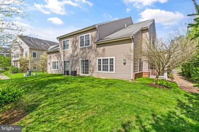 11243 Wortham Crest Cir, Manassas, VA 20109 - photo 5