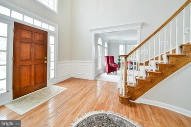 20574 Shadow Woods Ct, Sterling, VA 20165 - photo 2