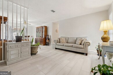 4728 Apache Trail SW, Atlanta, GA 30331 - photo 4