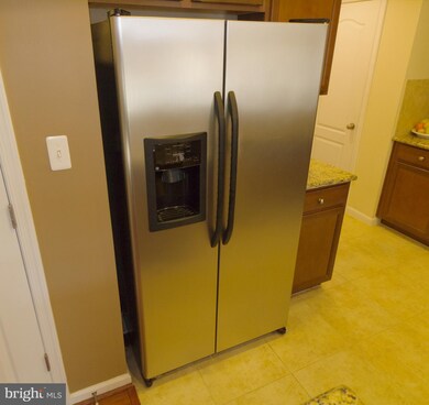 23211 Observation Dr, Clarksburg, MD 20871 - photo 5