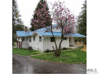 22 Short Sluder Branch Rd, Leicester, NC 28748 - photo 2