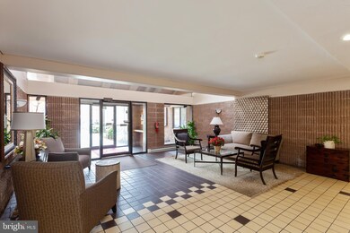 2903 Fallstaff Rd unit 608, Baltimore, MD 21209 - photo 3