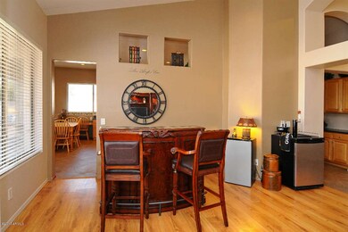 006_Formal Dining