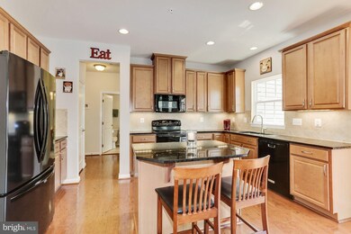 1137 Sassafras Cir, Eldersburg, MD 21784 - photo 5