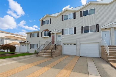 516 Medina St, Staten Island, NY 10306 - photo 3