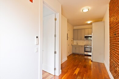 255 W 136th St unit TH, New York, NY 10030 - photo 6