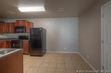 5809 S 34th St, Broken Arrow, OK 74014 - photo 4