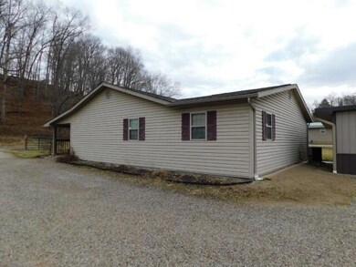 793 Washington St, Logan, OH 43138 - photo 2