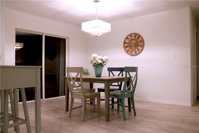 Looking at the dining room from the kitchen-island